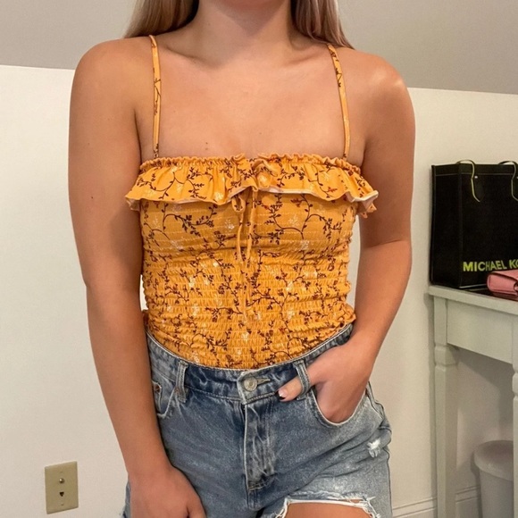 Forever 21 smocked crop top small - Picture 2 of 4